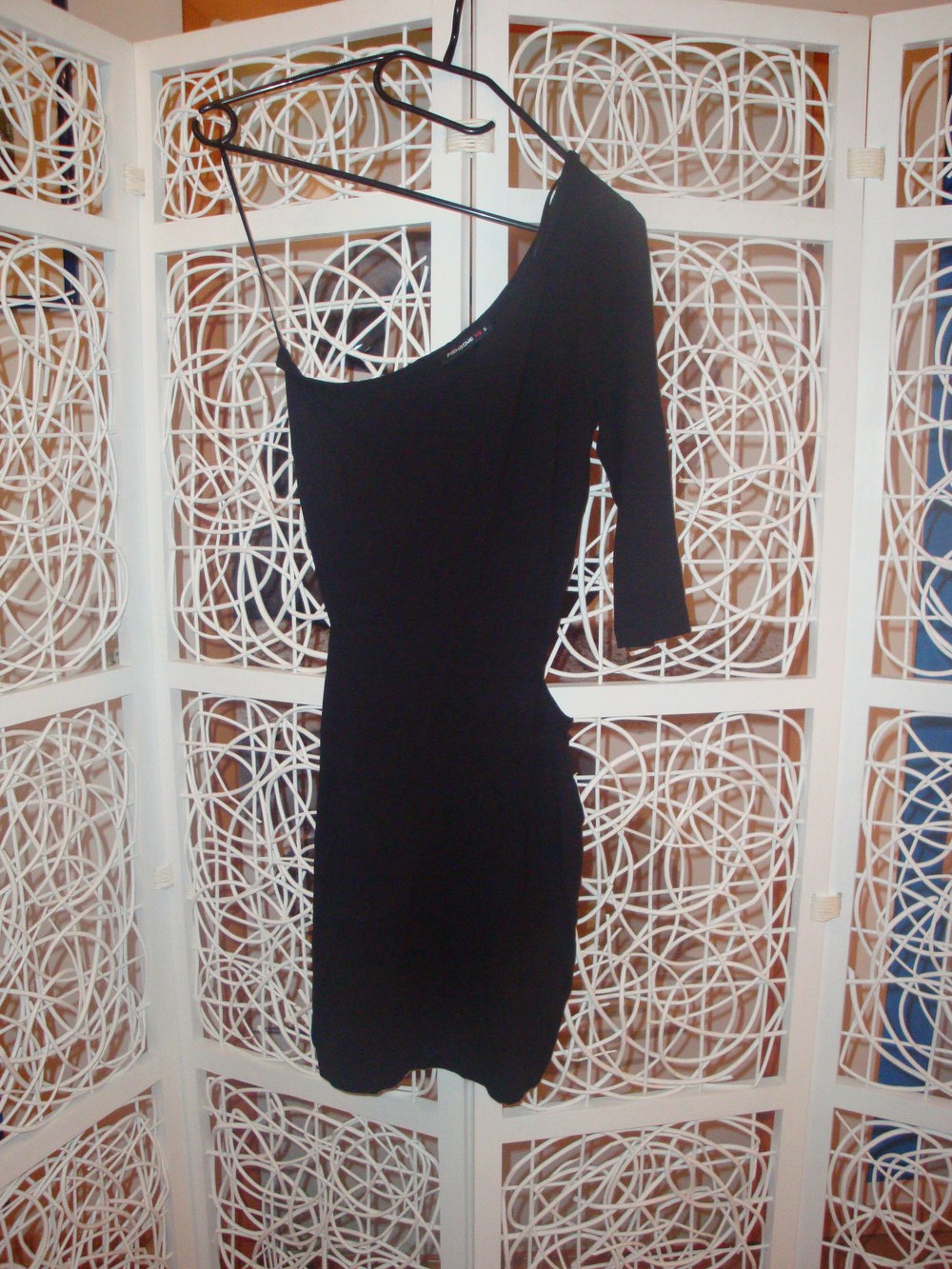 One-shoulder Partykleid mit Cut-Outs