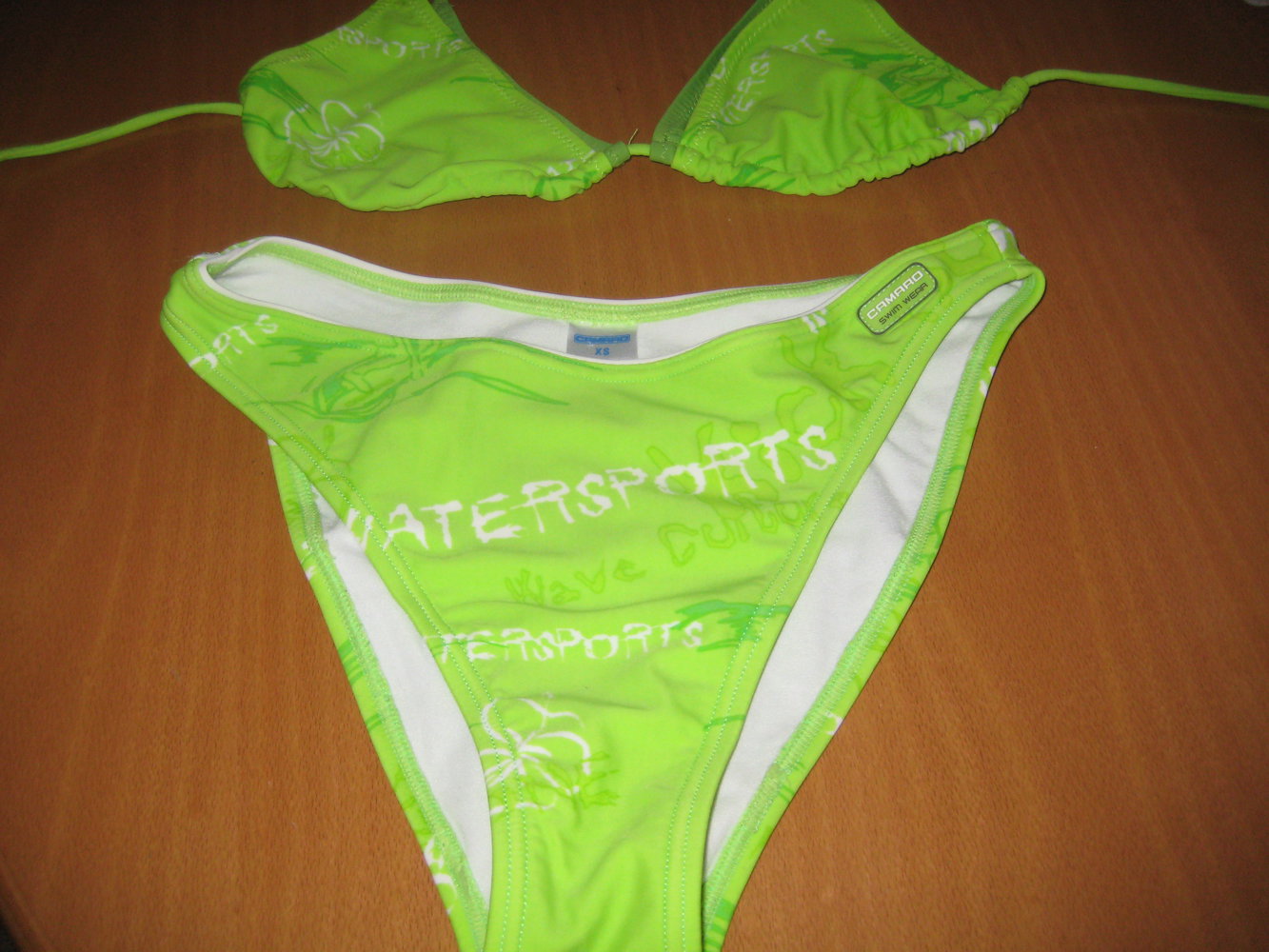 Doppel Triangel Bikini von Camaro Gr. XS + S