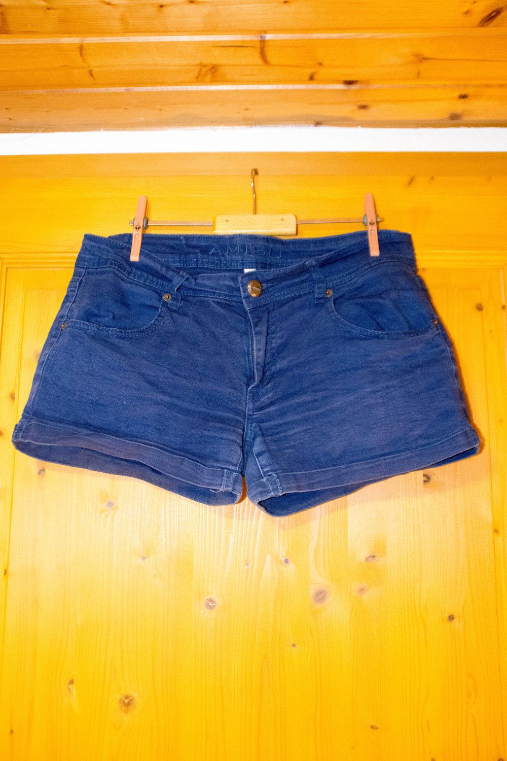 Blaue Hotpants von Amisu