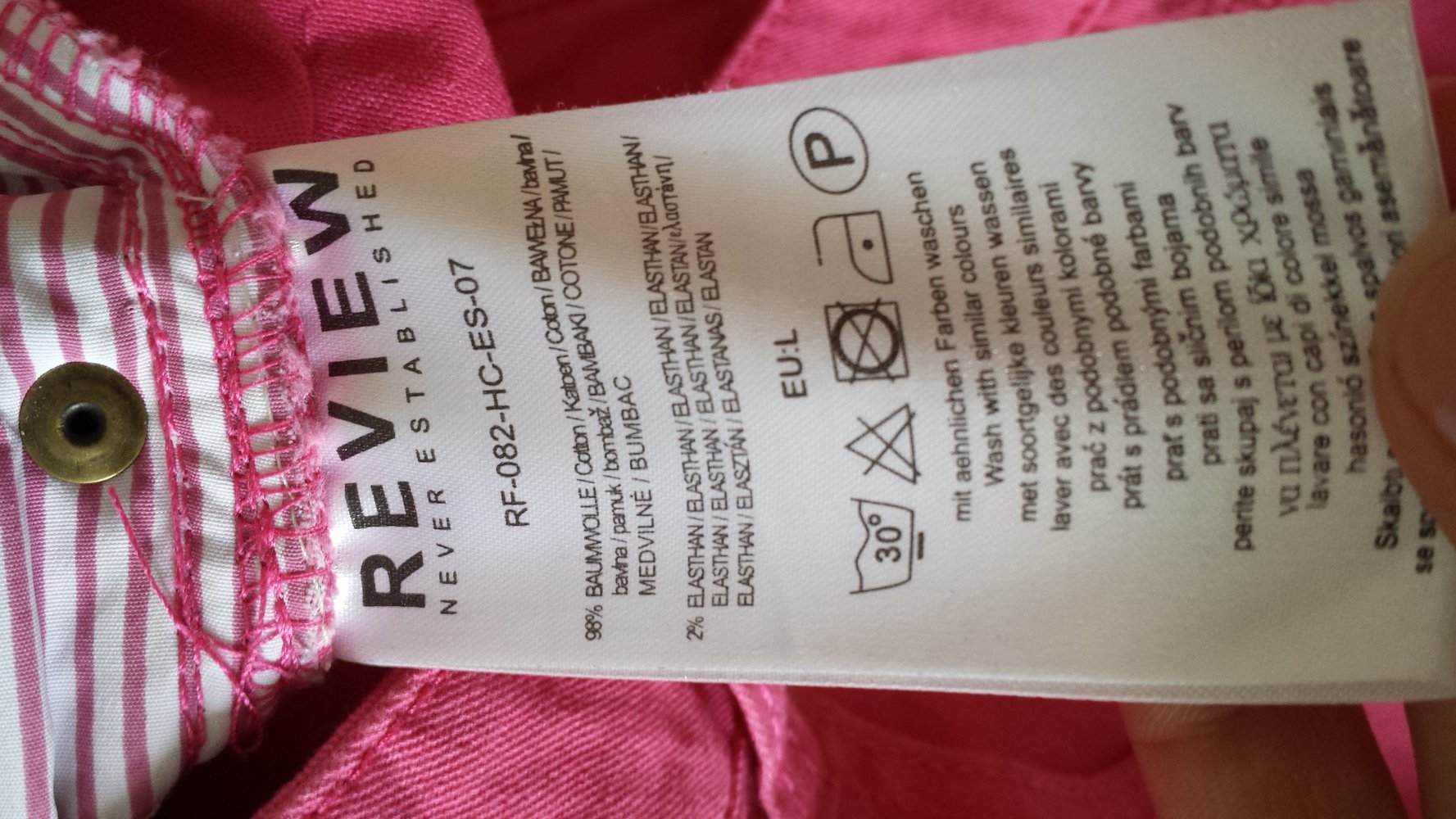 Pinke Hose von Review