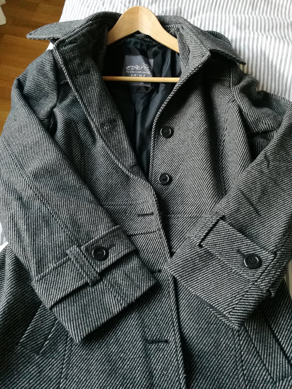 Schöner Esprit Wintermantel *Fischgrät*