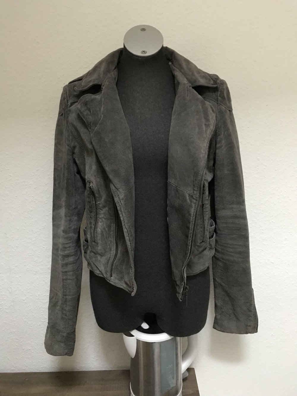 Graue Echtlederjacke von Review 