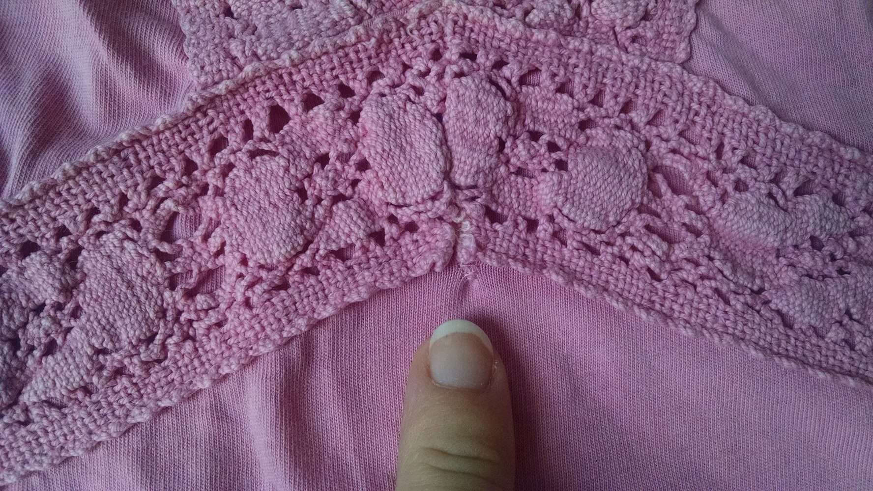 Romantisches, verspieltes Tunikashirt