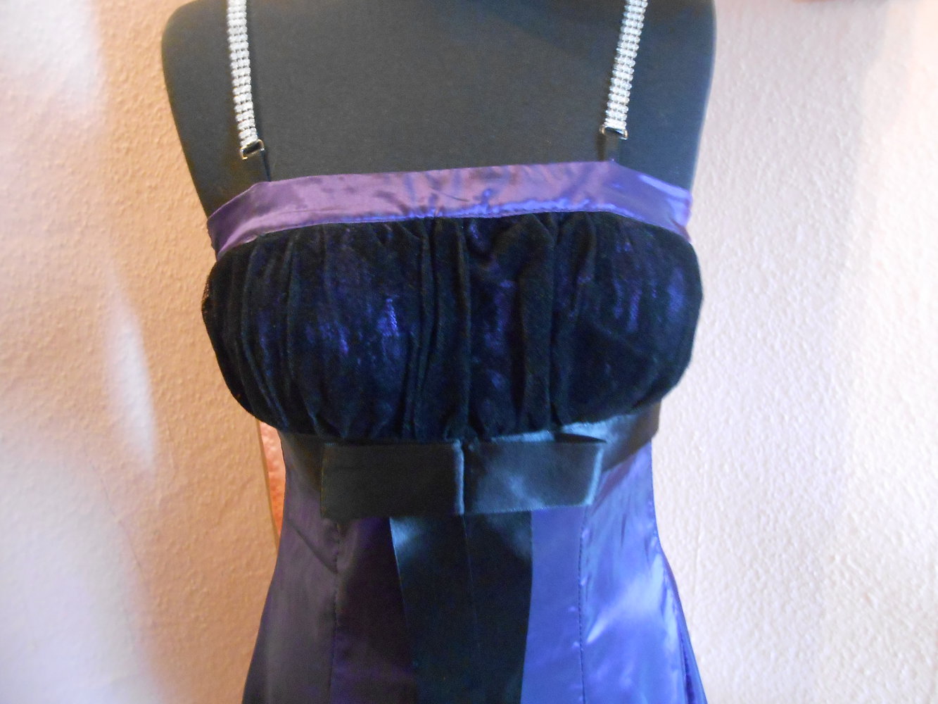 Kleid lila schwarz S Abi Jugendweihe Kommunion