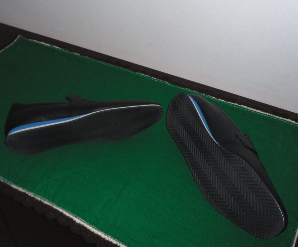 Herren Slipper Rowland Brothers Grösse 45 fast neu weiches Leder 