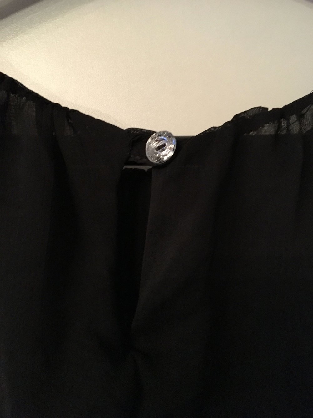 Schönes Kleid in schwarz
