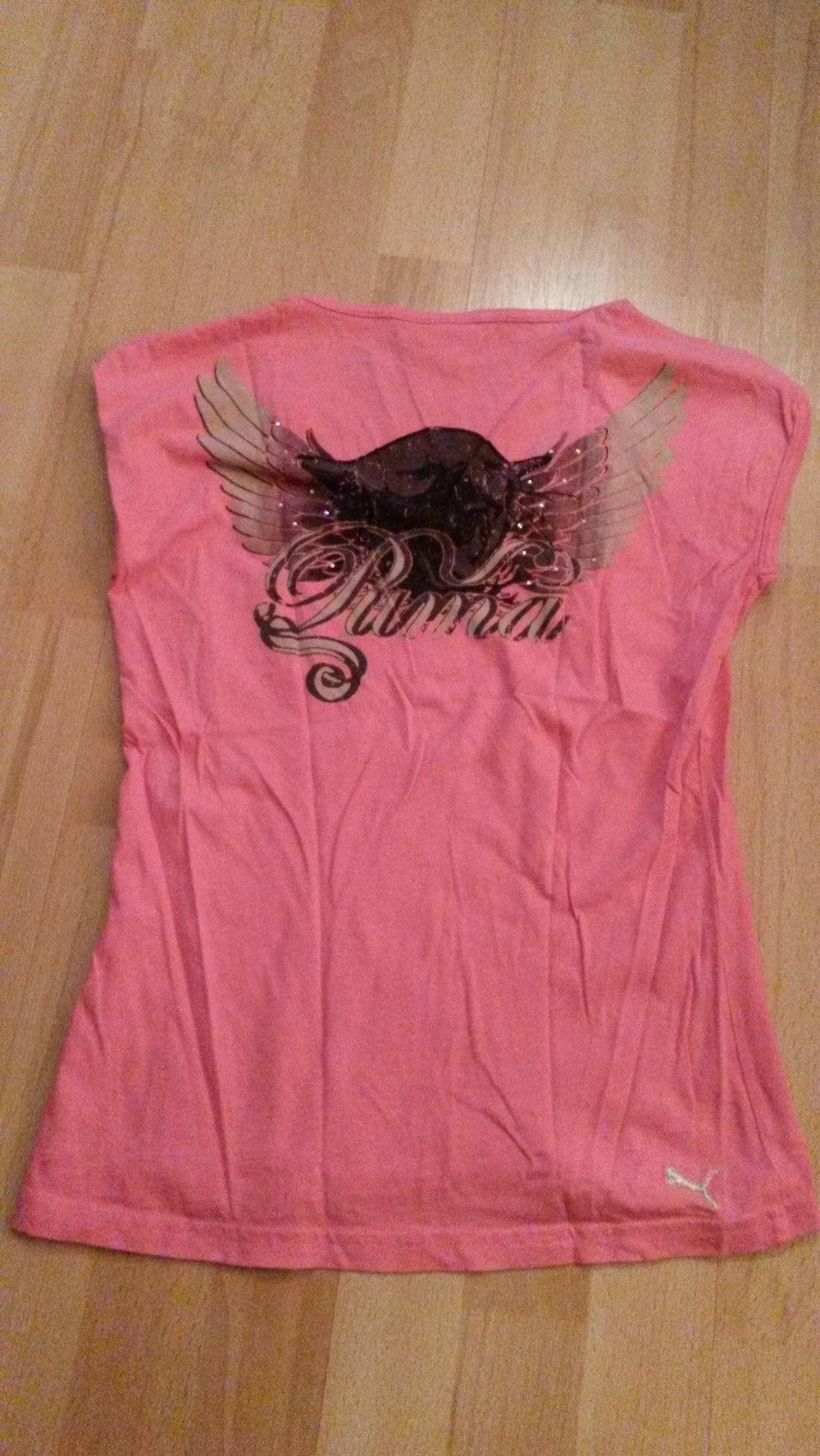 Rosa Puma T-Shirt mit Flügel Rückenaufdruck