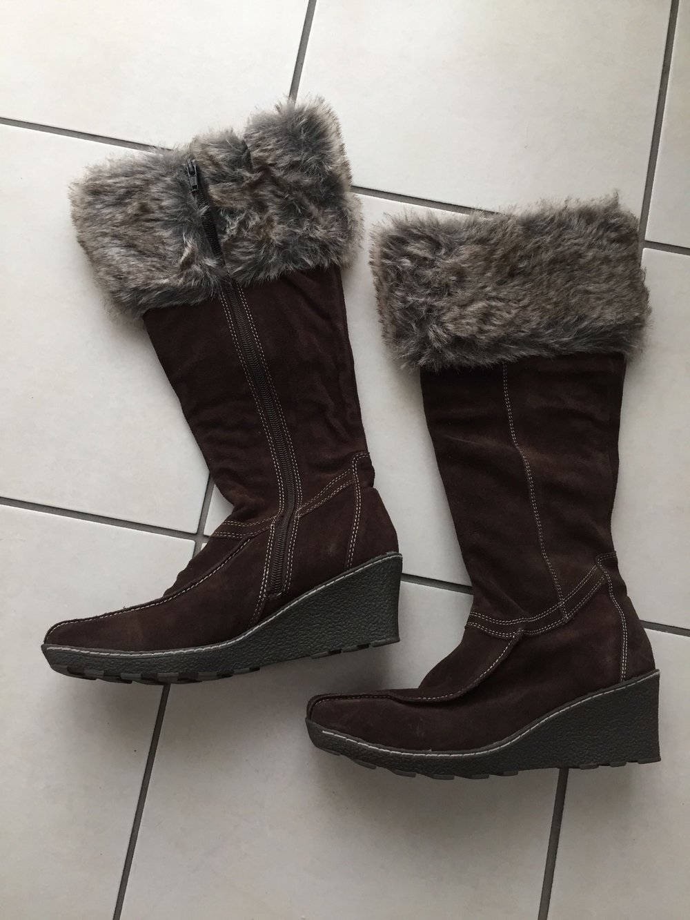 Tolle Keilabsatz Winterstiefel in braun Schuhe 38
