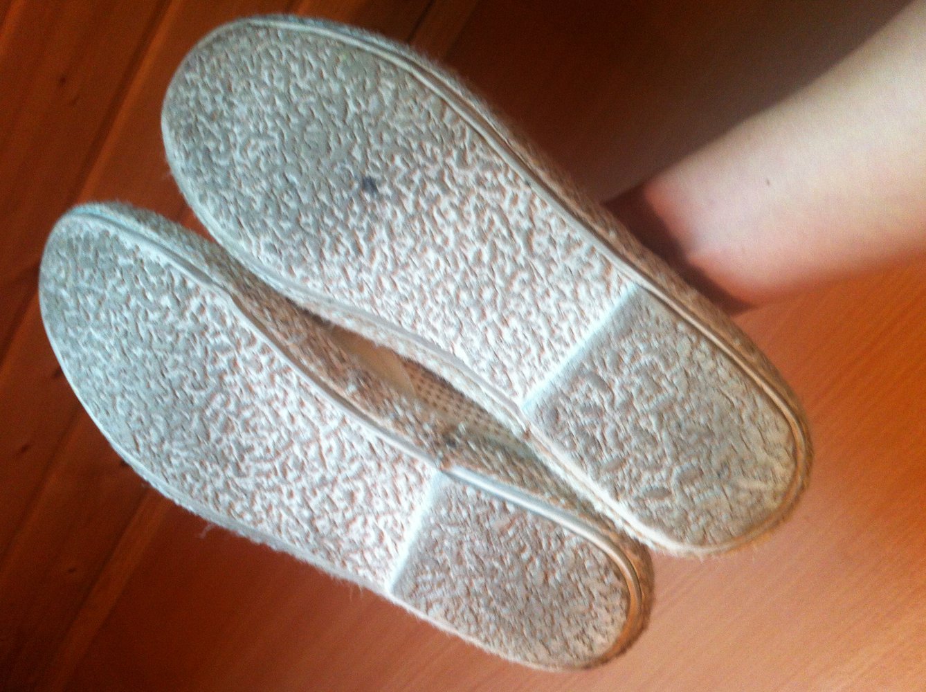 Stoffschuhe mit Bast Sohle - super lässig und cool