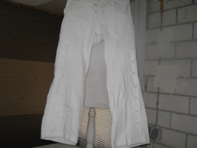 *** 7/8 Jeans mit Löcher *** 