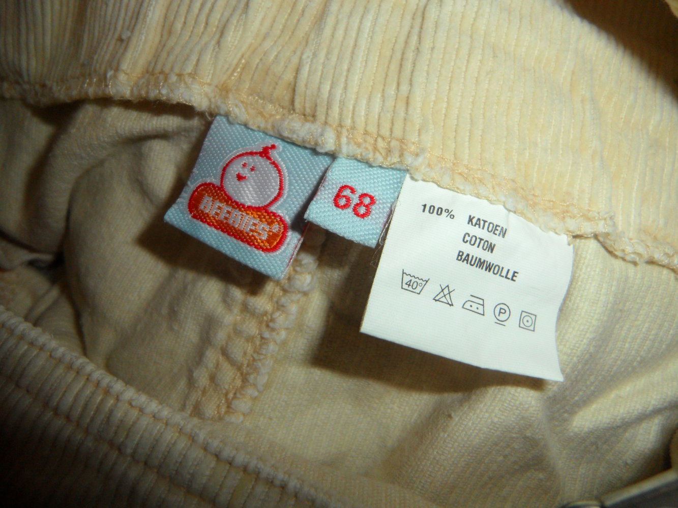süße Cord-Latzhose Gr. 68 von P&C