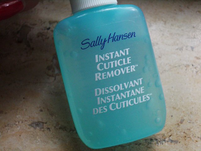 Sally Hansen Instant Cuticle Remover  Nagelhautentferner   Wie neu!
