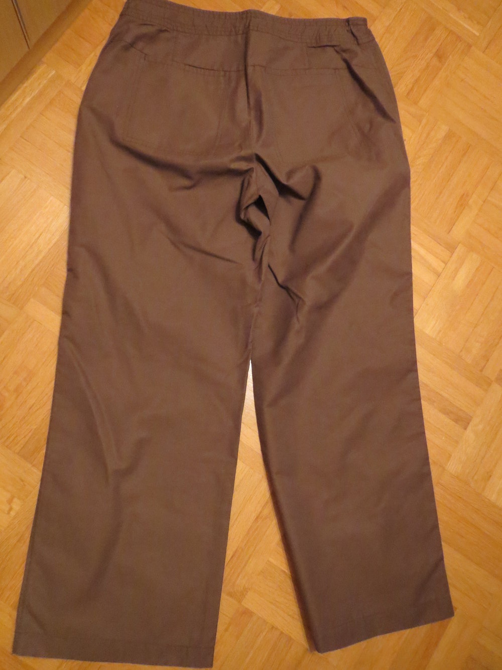  Hose, Gr.42, khaki, sportlich
