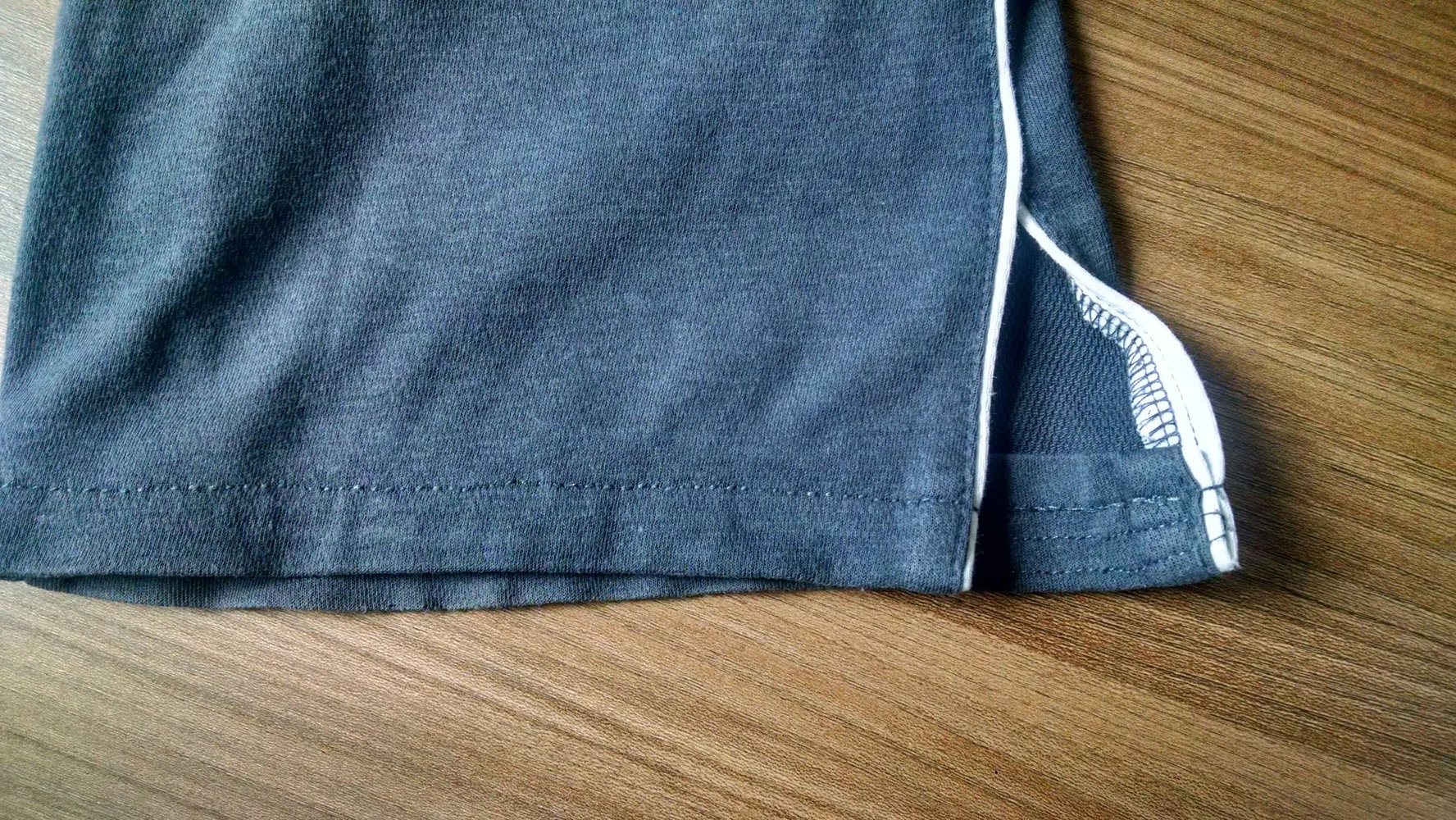 Lange Sporthose/Jogginghose Gr. 36/38 mit weißen Streifen