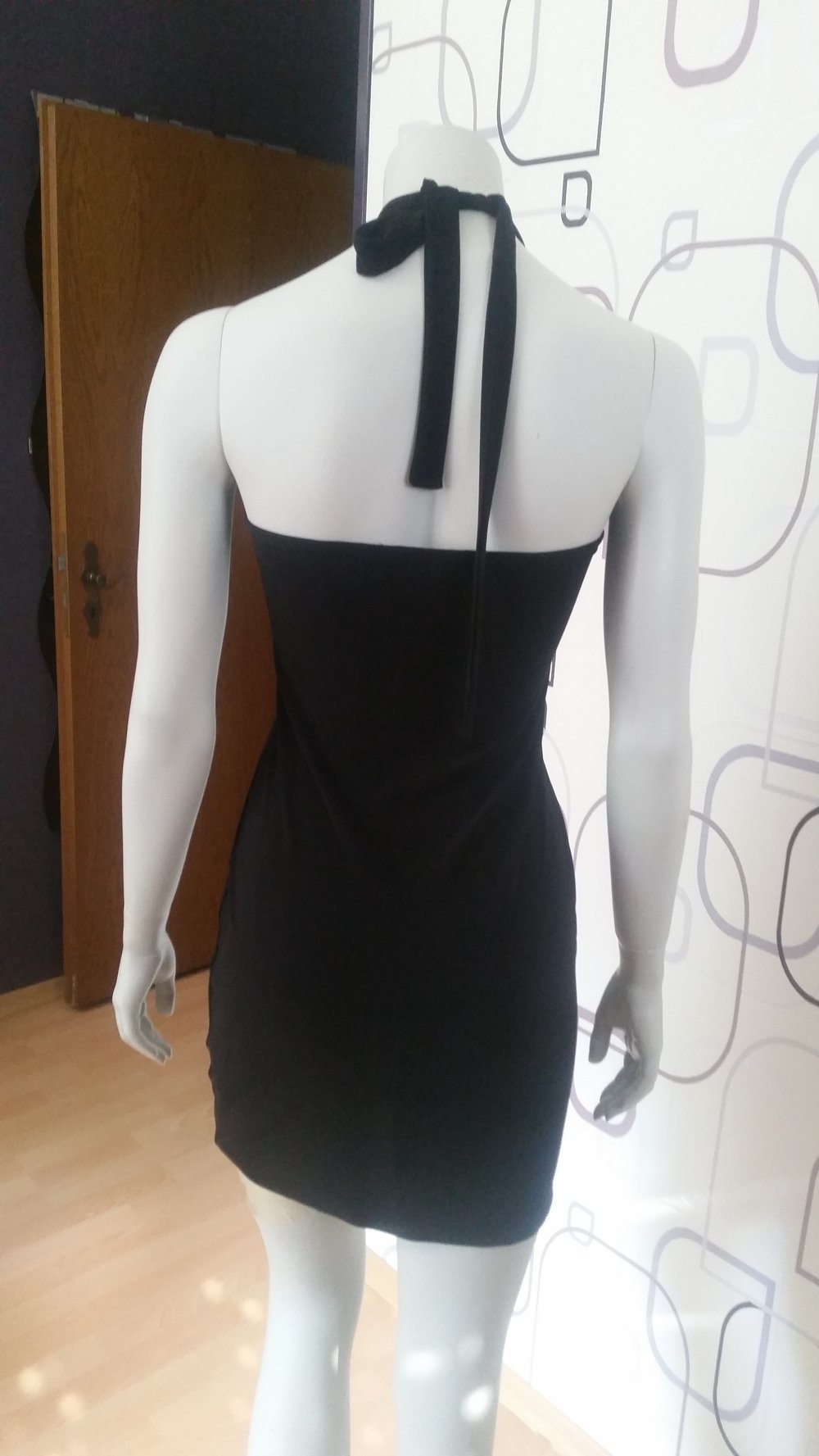 schwarz/weißes Minikleid
