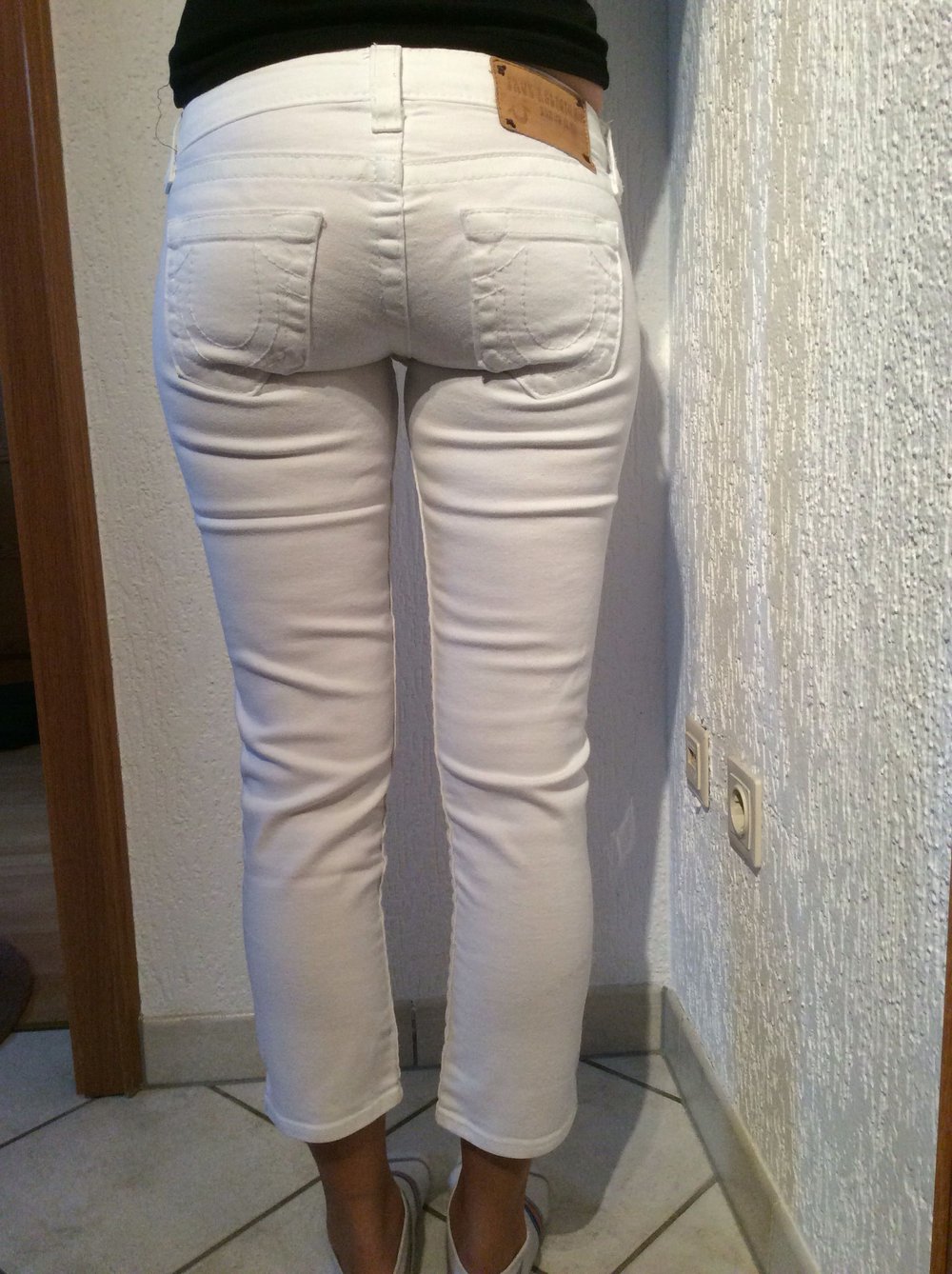 True Religion Größe 26 weiß 7/8 Länge Röhre top Zustand neuwertig 