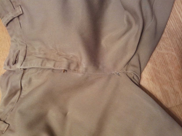 one green elephant Röhrenhose in kaki