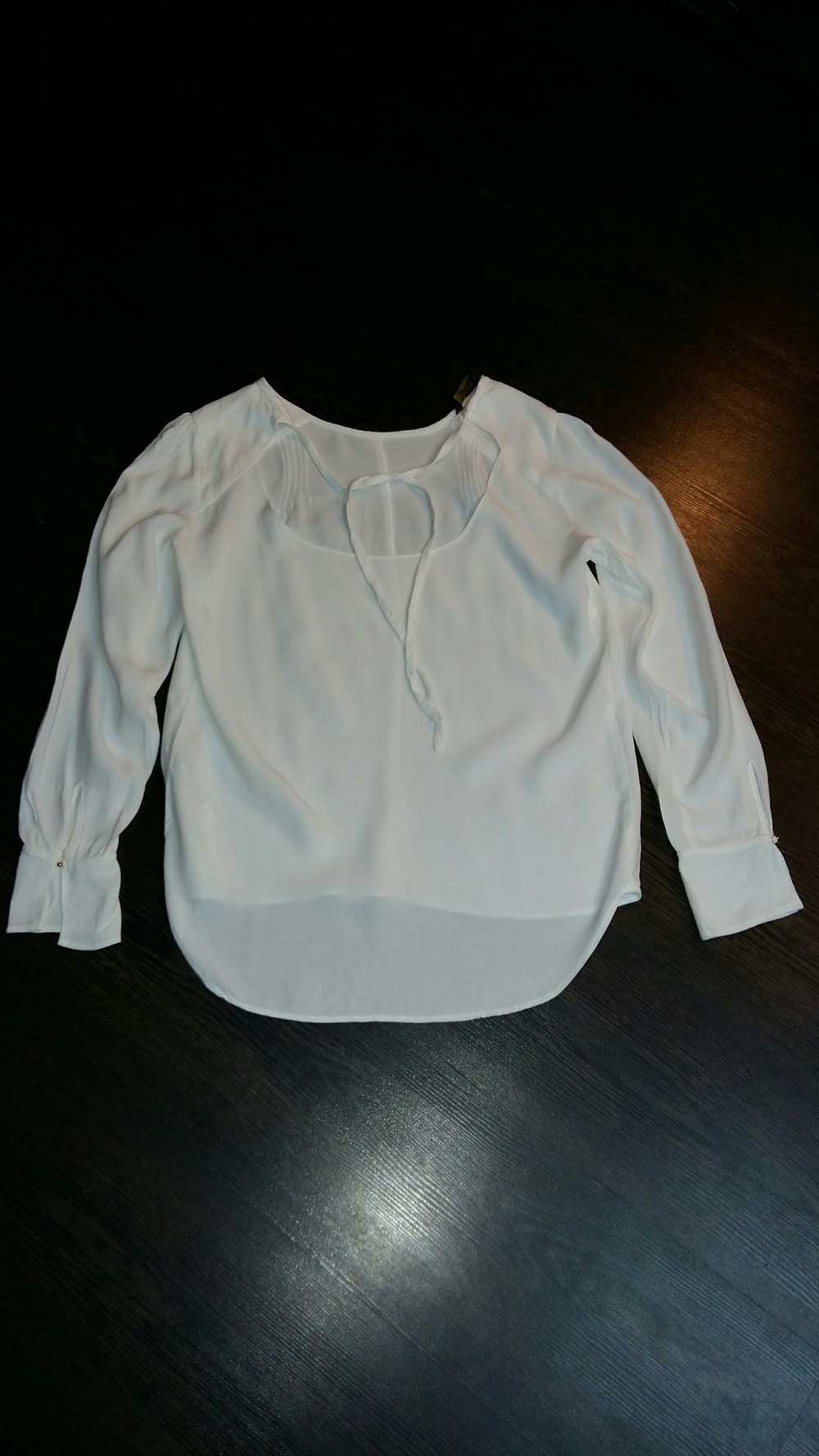 Weiße Bluse mit Band von Zara