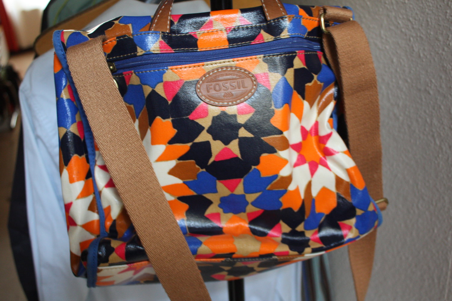 Fossil Tasche bunt muster grafik blume