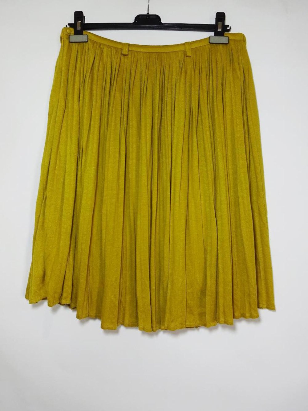 Senfgelber Faltenrock NEU Plissee Kunstseide Gr. 42 Gr. M Gr. 14
