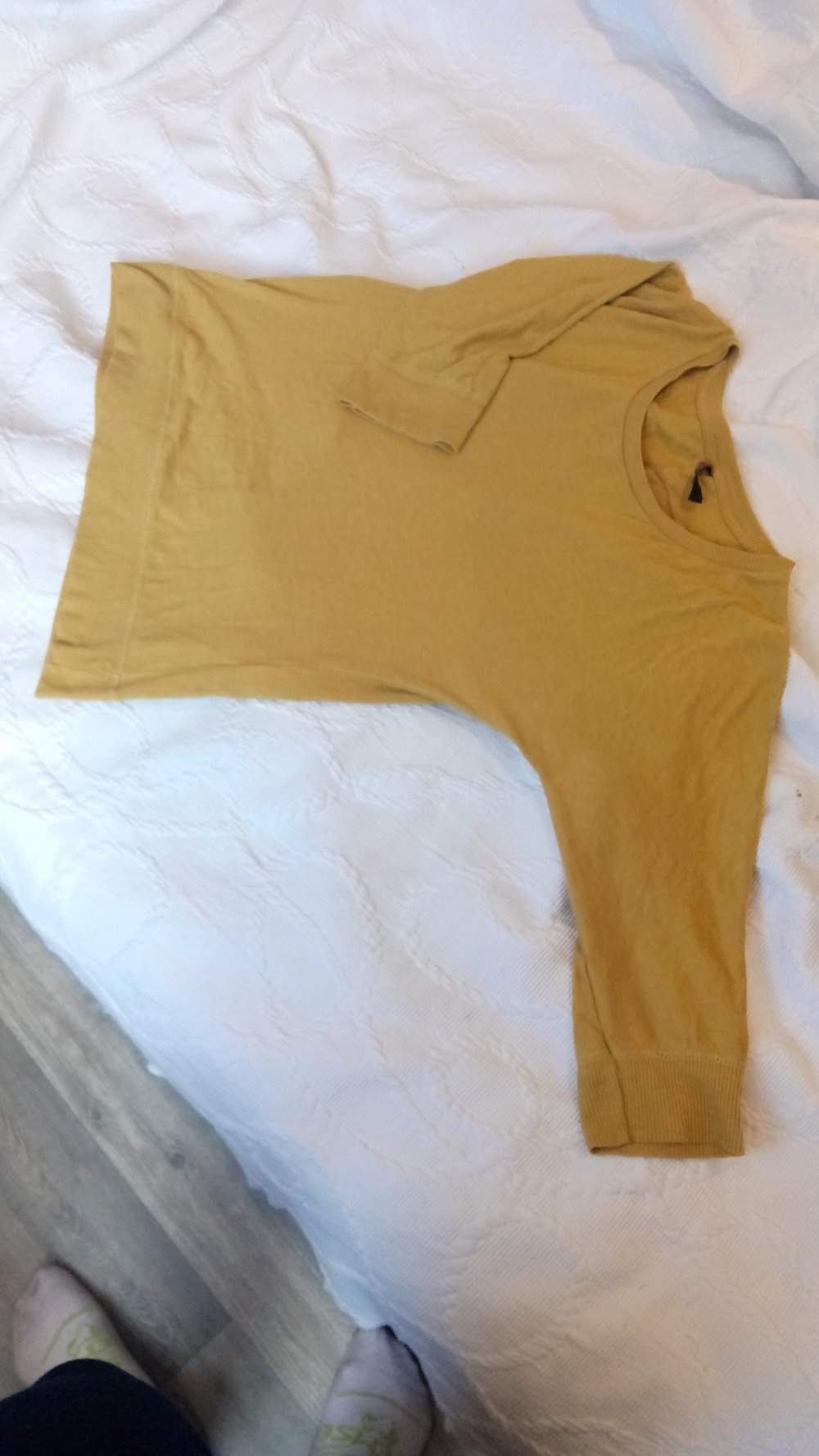 Currygelber Pullover 