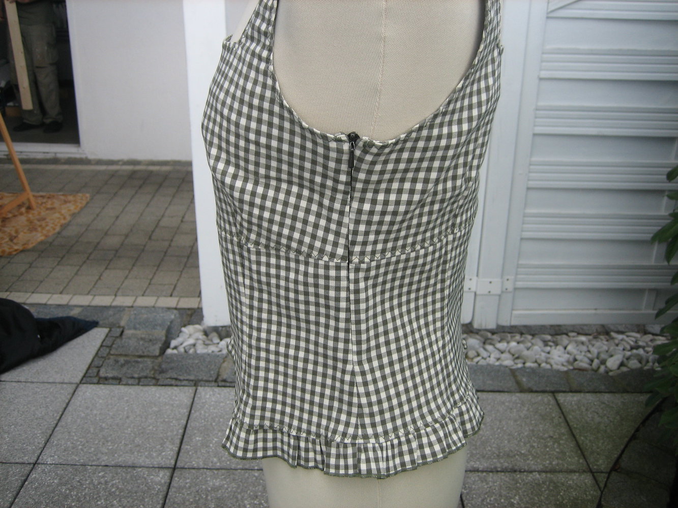 Bezauberndes, hochwertiges Mieder-Top Gr. 38, tolles - formendes Material - mit Reißverschluss!