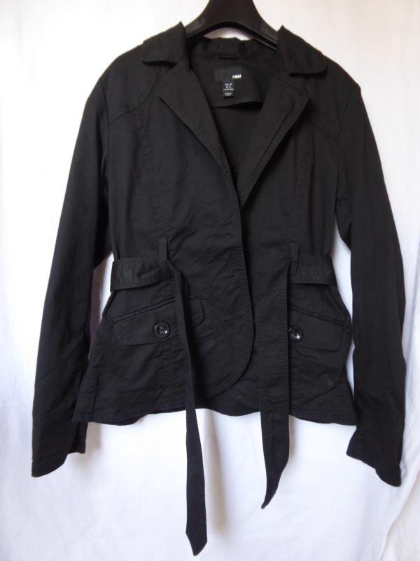 NEU - H&M – Damen Jacke kurz, schwarz