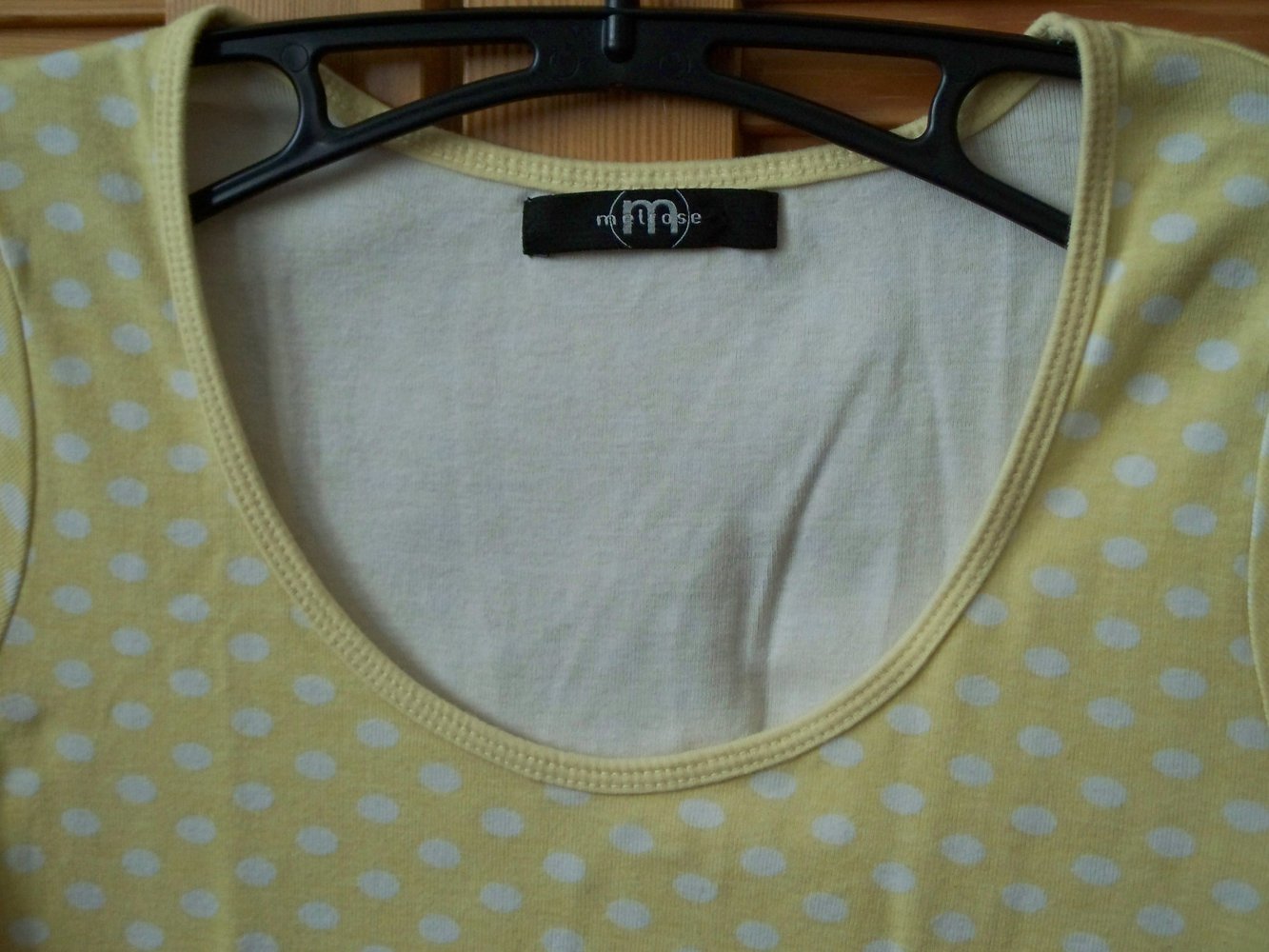 MELROSE// T-Shirt in hellgelb mit weißen Punkten/ Polka dots