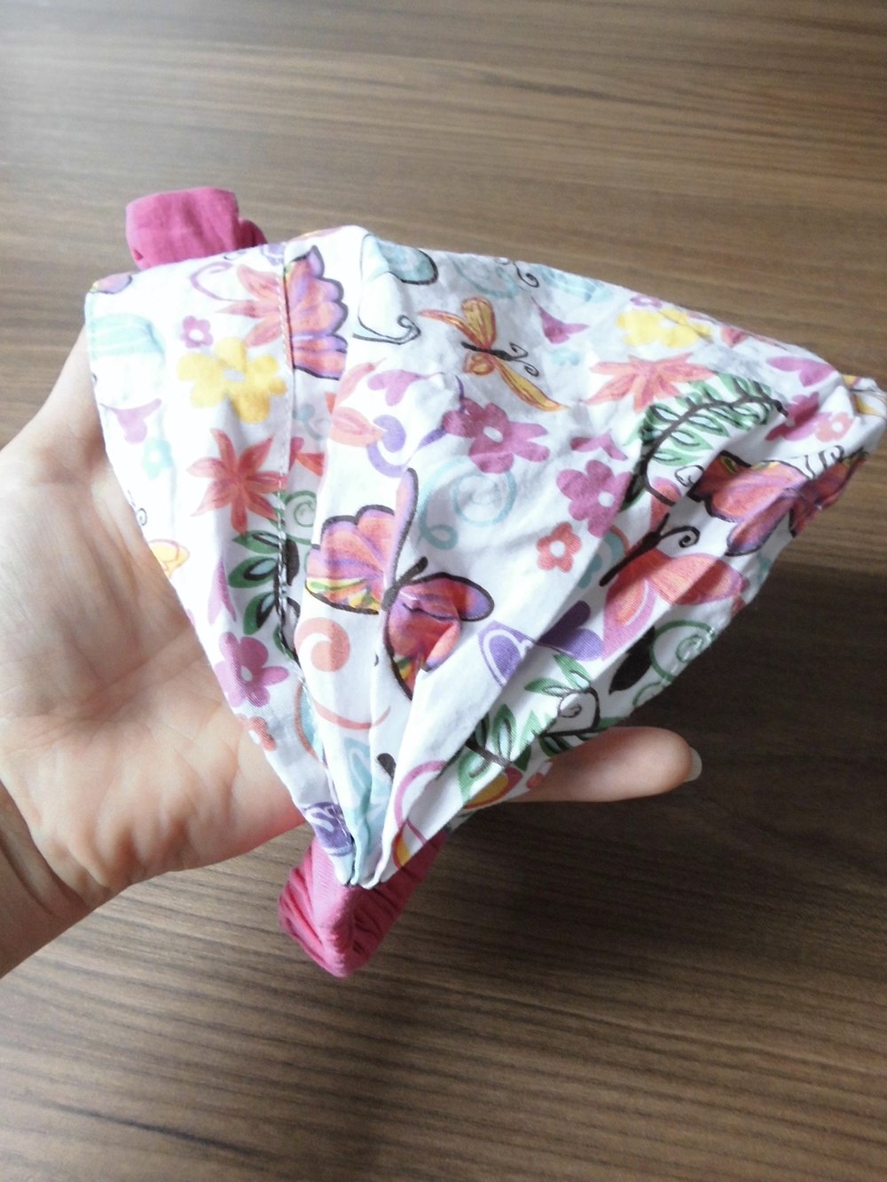 Schmetterlingskopftuch