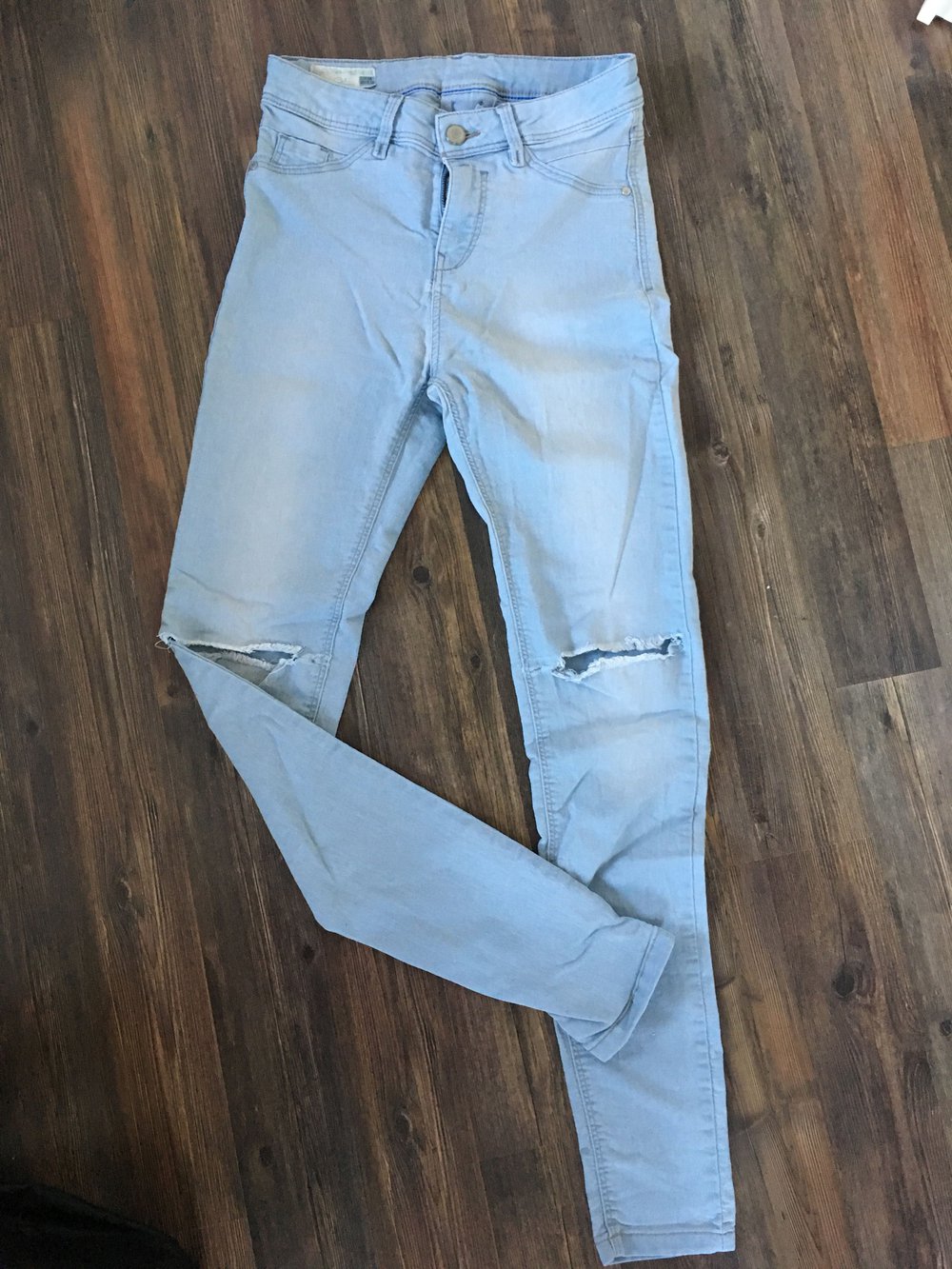 Hellblaue Jeans Röhrenjeans Röhrenhose Hose 