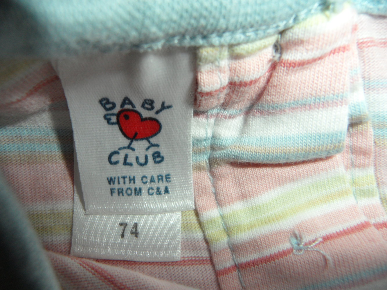 C&A zuckersüßes T-Shirt mit Puppe gestreift