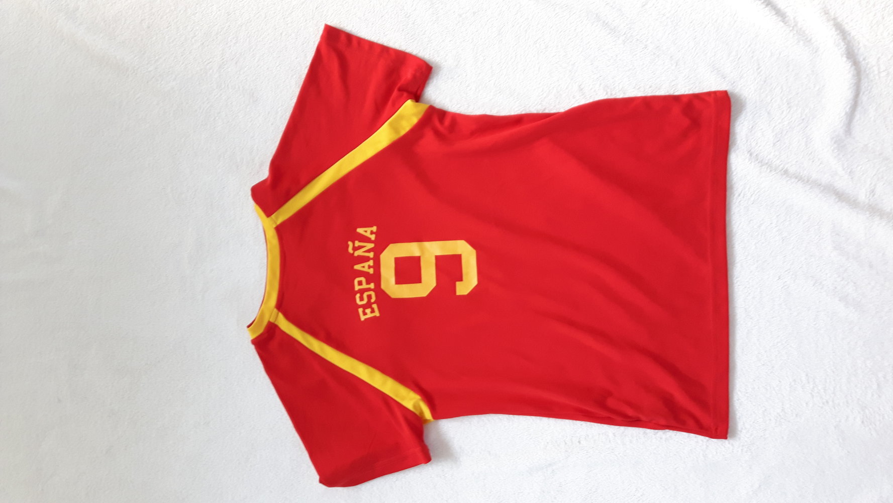 T- shirt Trikot Spanien rot gelb von H&M 