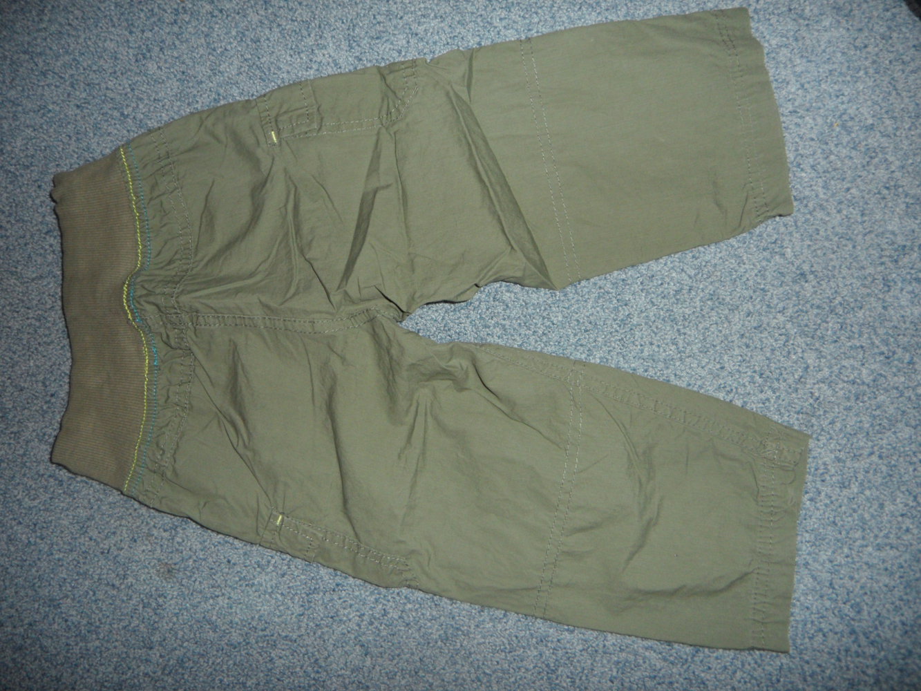 tolle Sommerhose mit Elefanten-Applikation