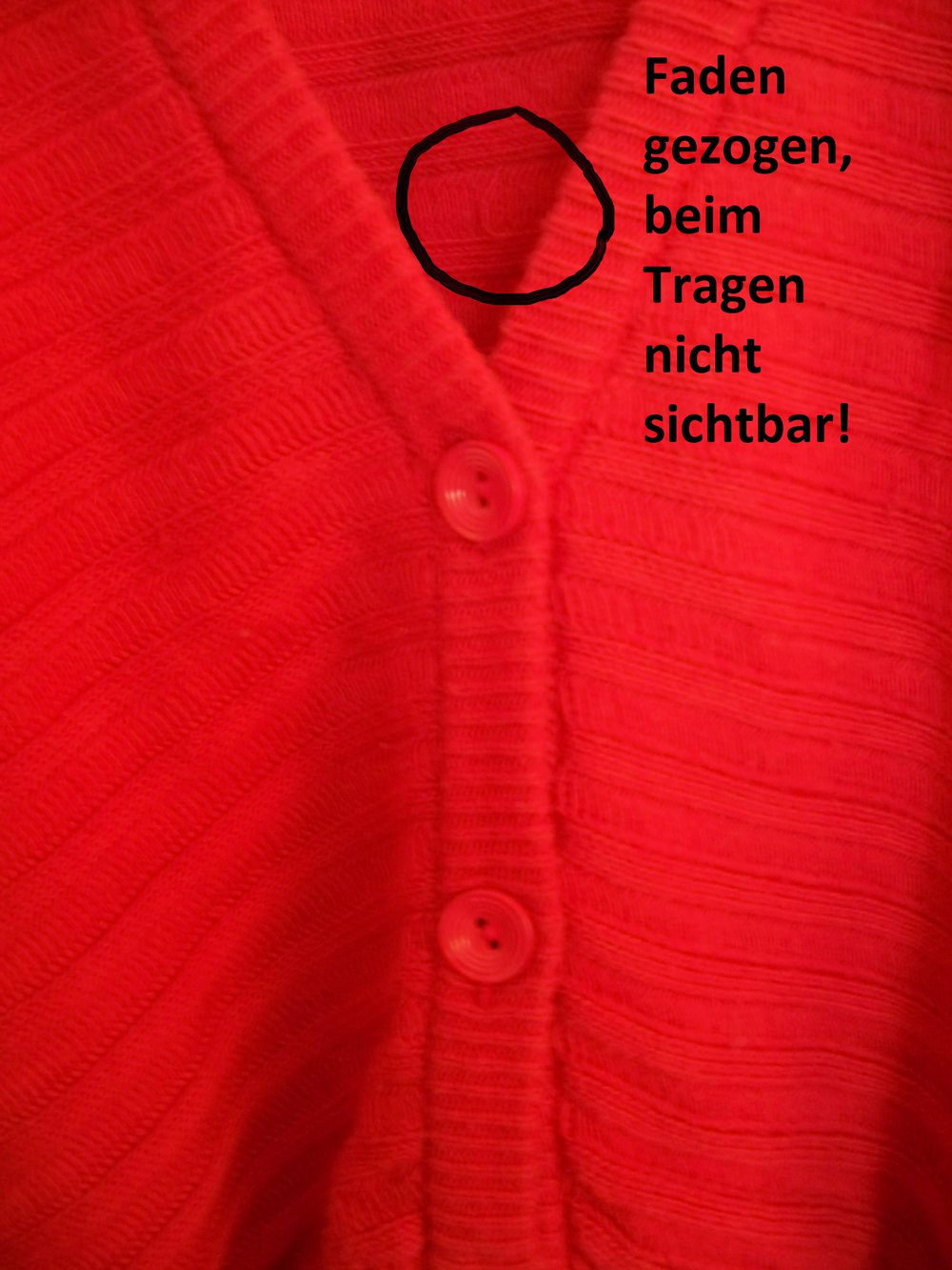 VINTAGE// 80er-Cardigan mit V-Ausschnitt in leuchtendem Rot (oversized)
