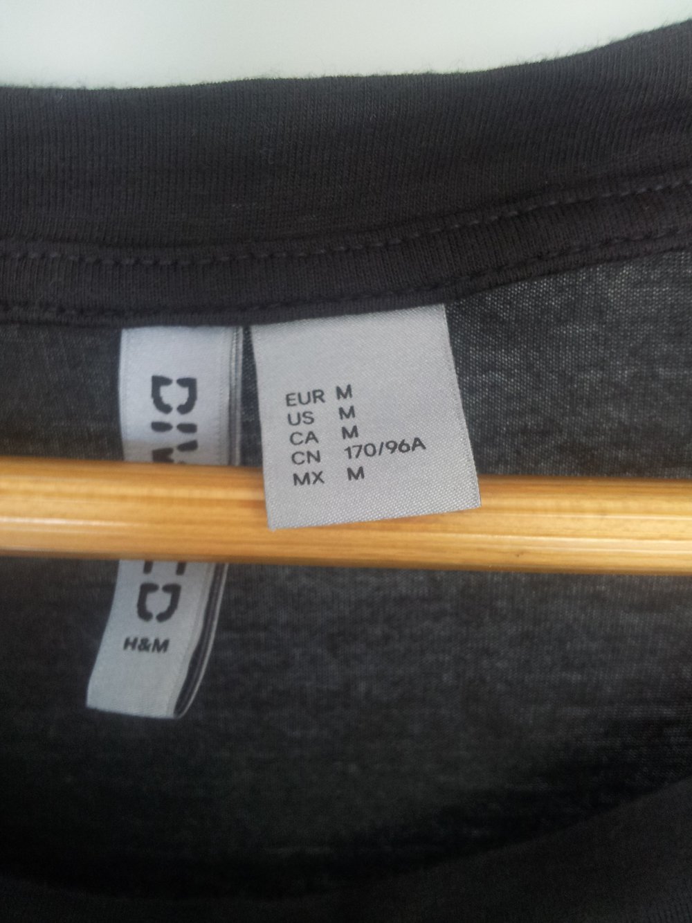 H&M Langes T-Shirt verlängertes Rückenteil