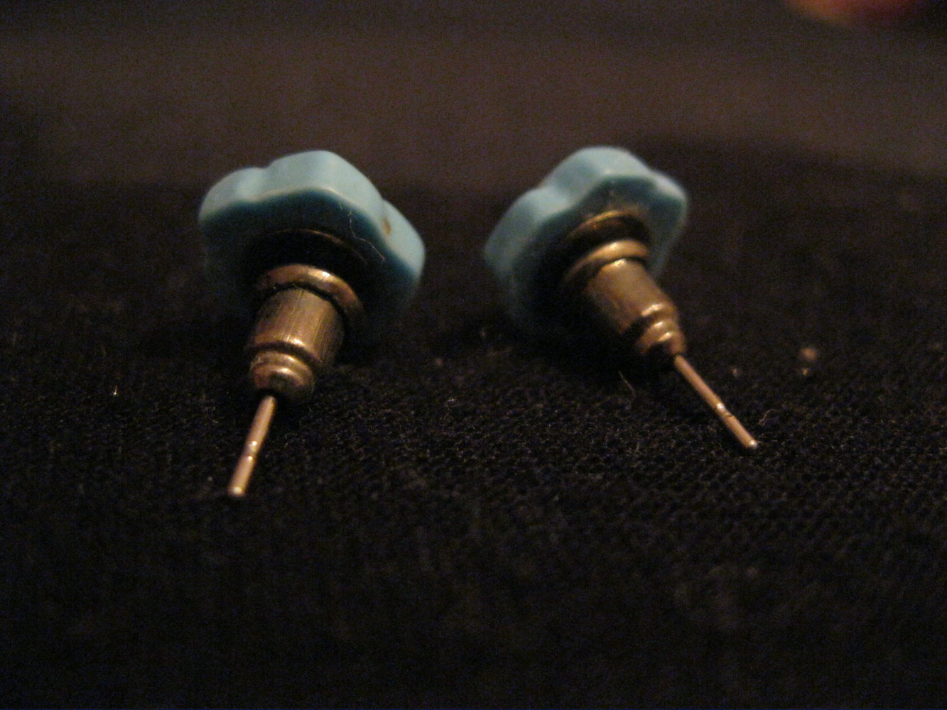 hellblaue Blumen Ohrringe