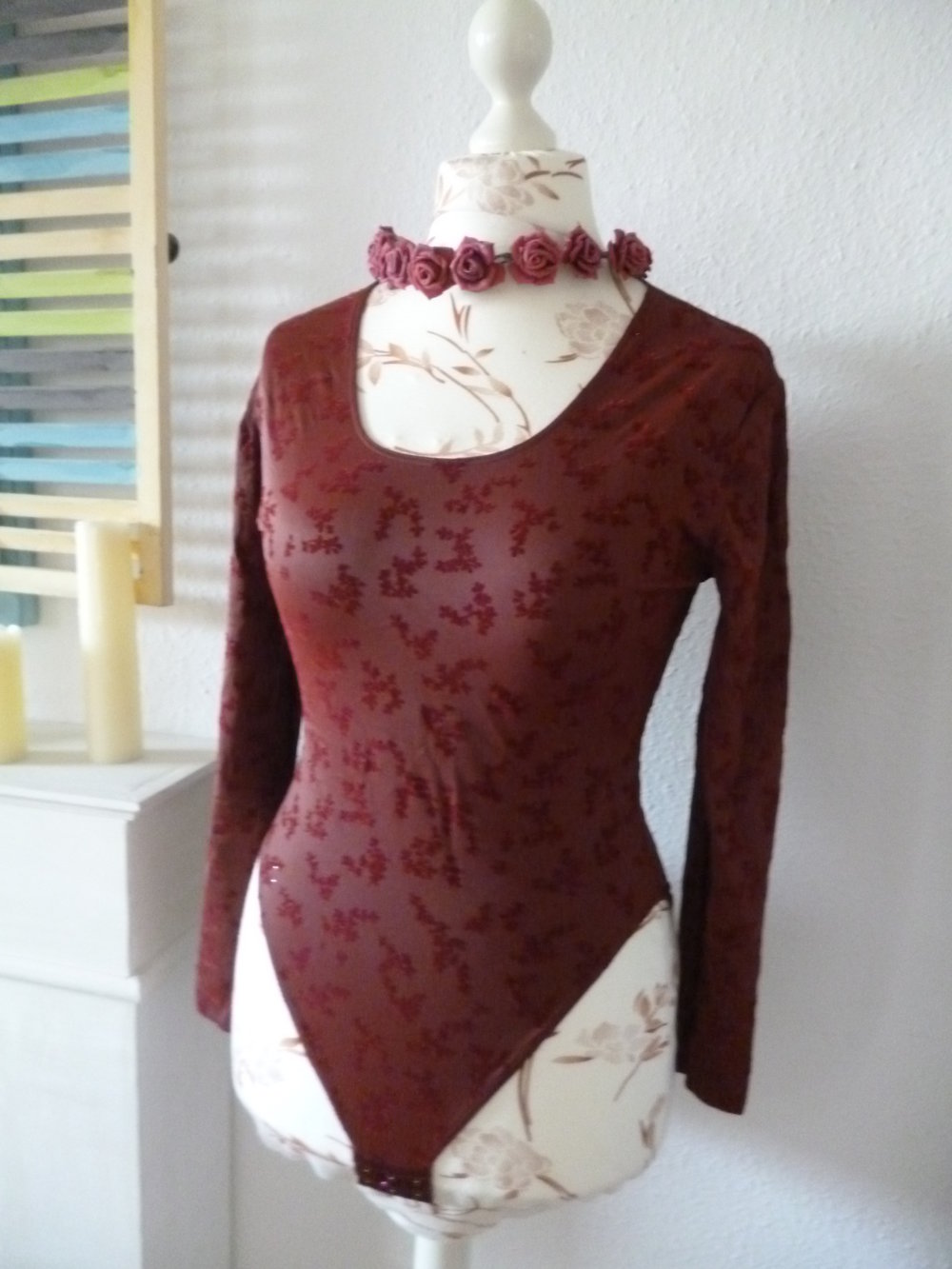 Blütenglitzer Body bordeau Triumph neu 40/42