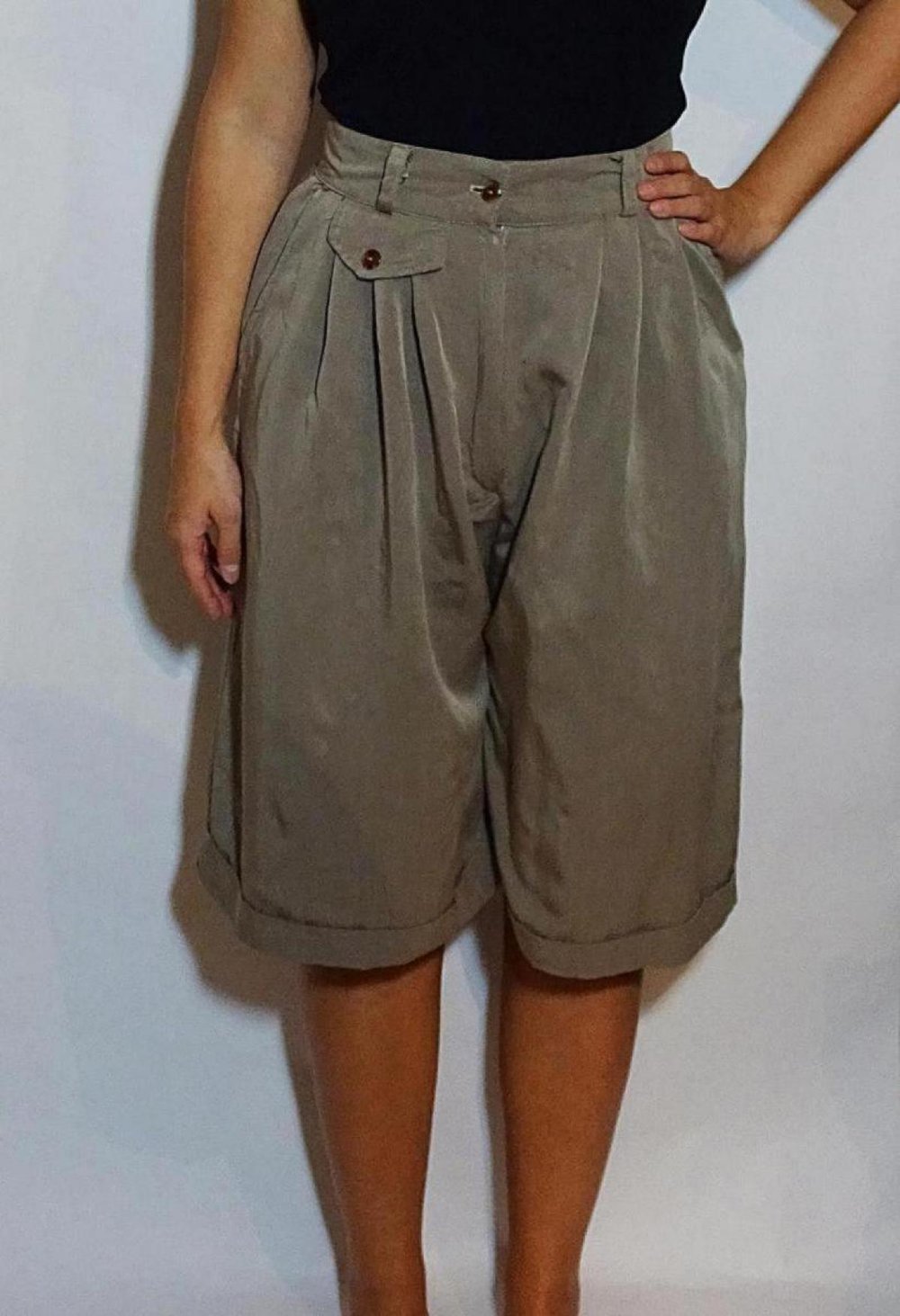 Weite braune Shorts True Vintage 80er Frühling Sommer Kurze Hose Gr. 40 Gr. M