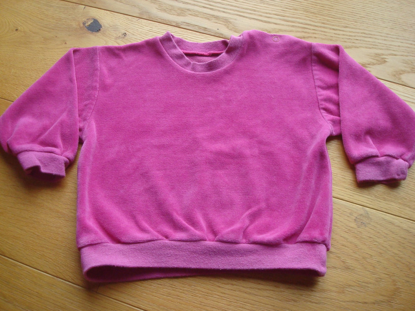 kuscheliger Pullover aus Samt Gr. 80
