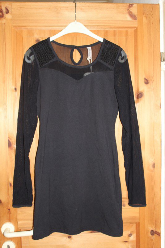 süßes schwarzes Kleid von Multiblu Mesh und Pailletten Gr. S