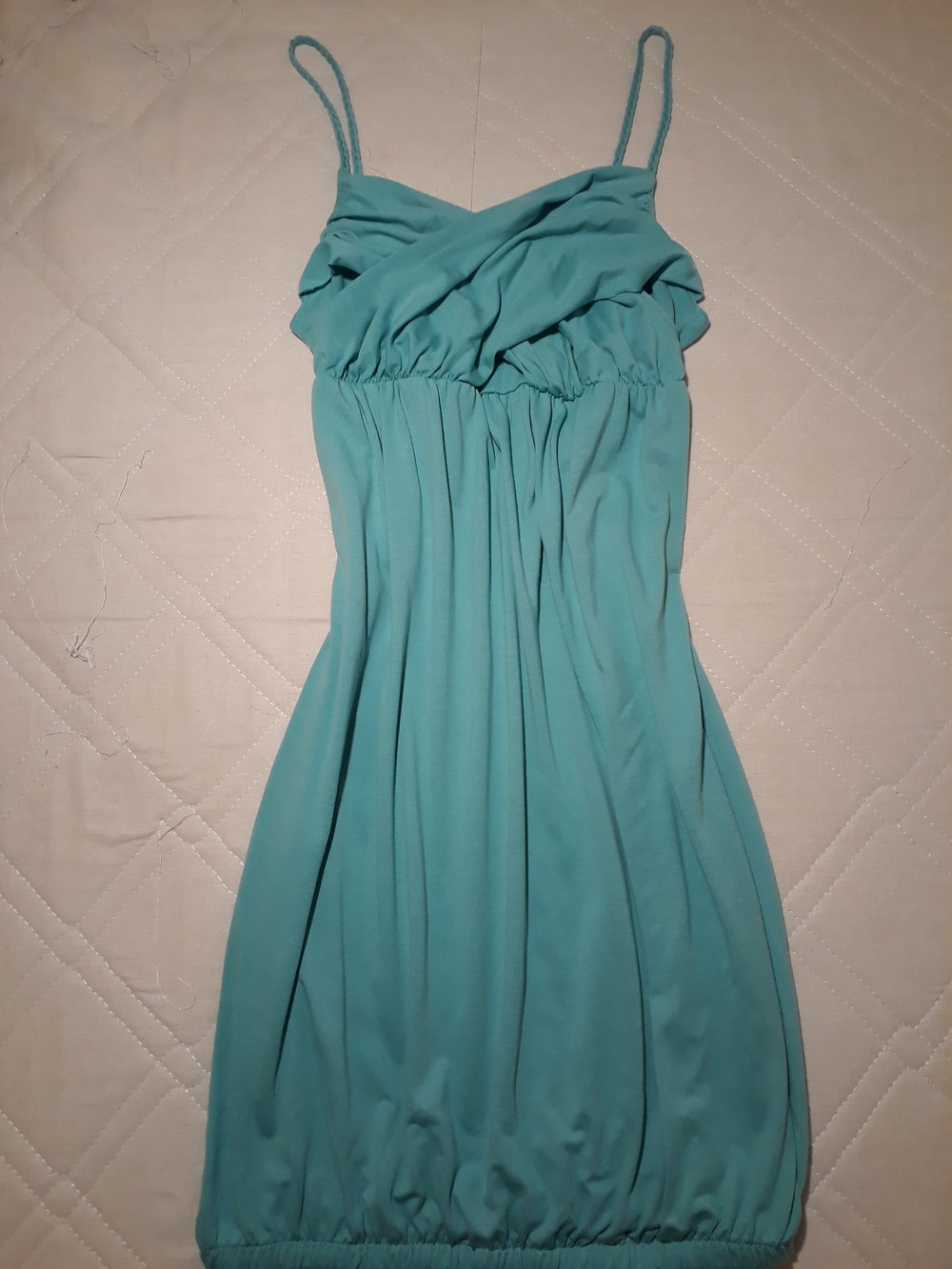 niedliches Strandkleid in mintgrün