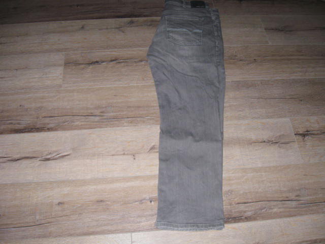 *** Schlichte Jeans ***
