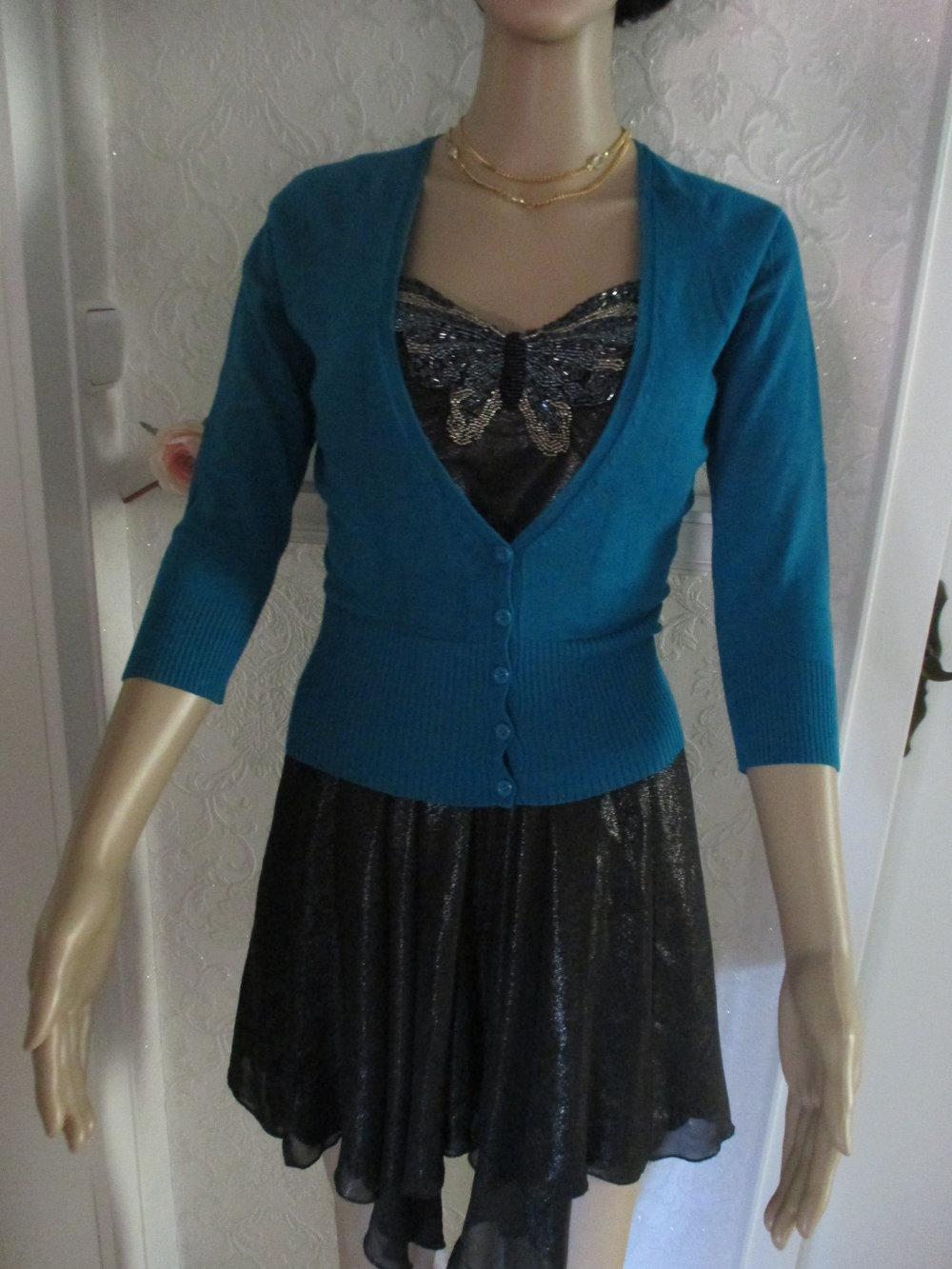 NEU Kurz Fein- Strickjacke Cardigan 
