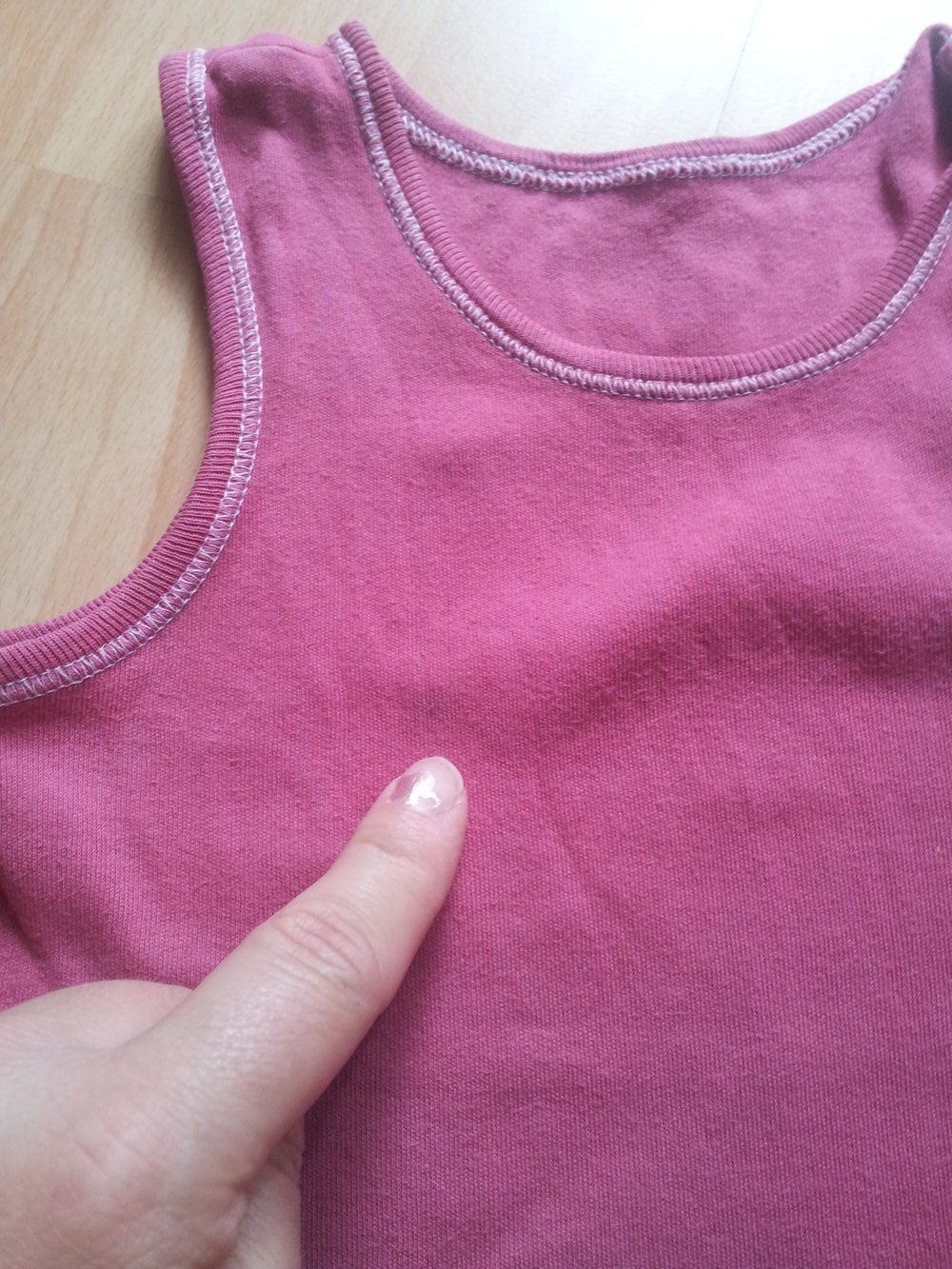 Body weinrot Gr. 80 ohne Ärmel