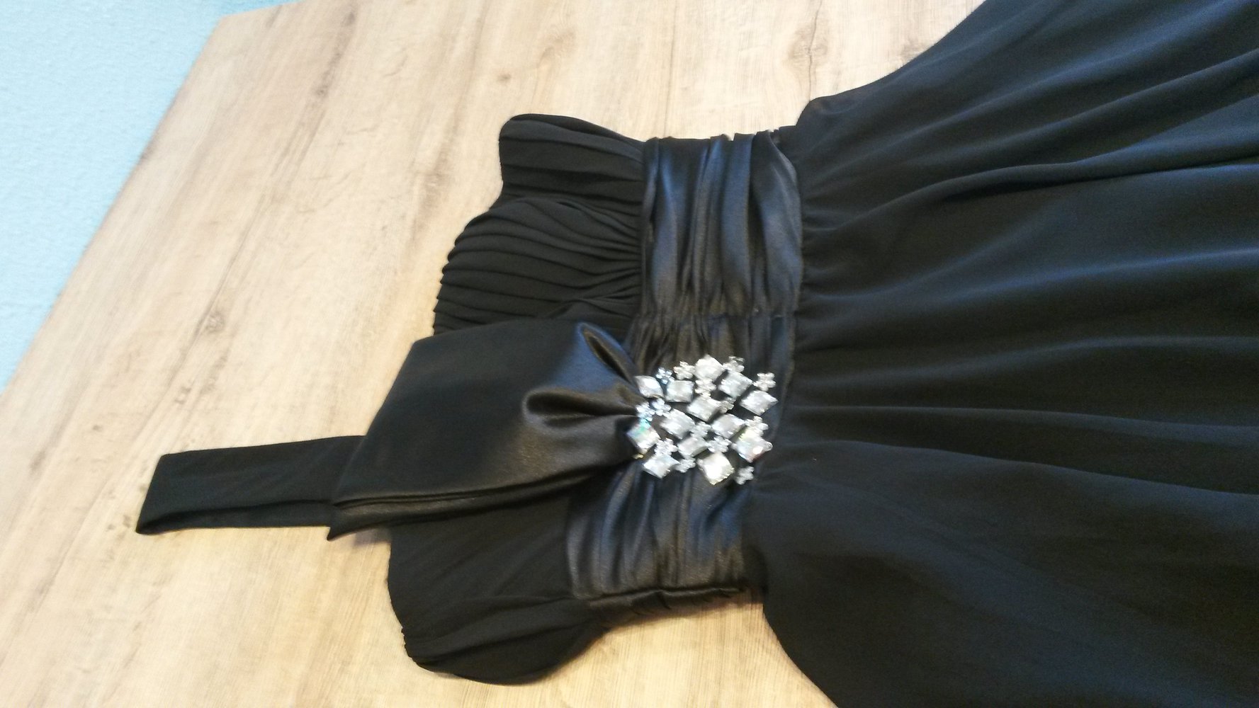 OneShoulderCocktailkleid 