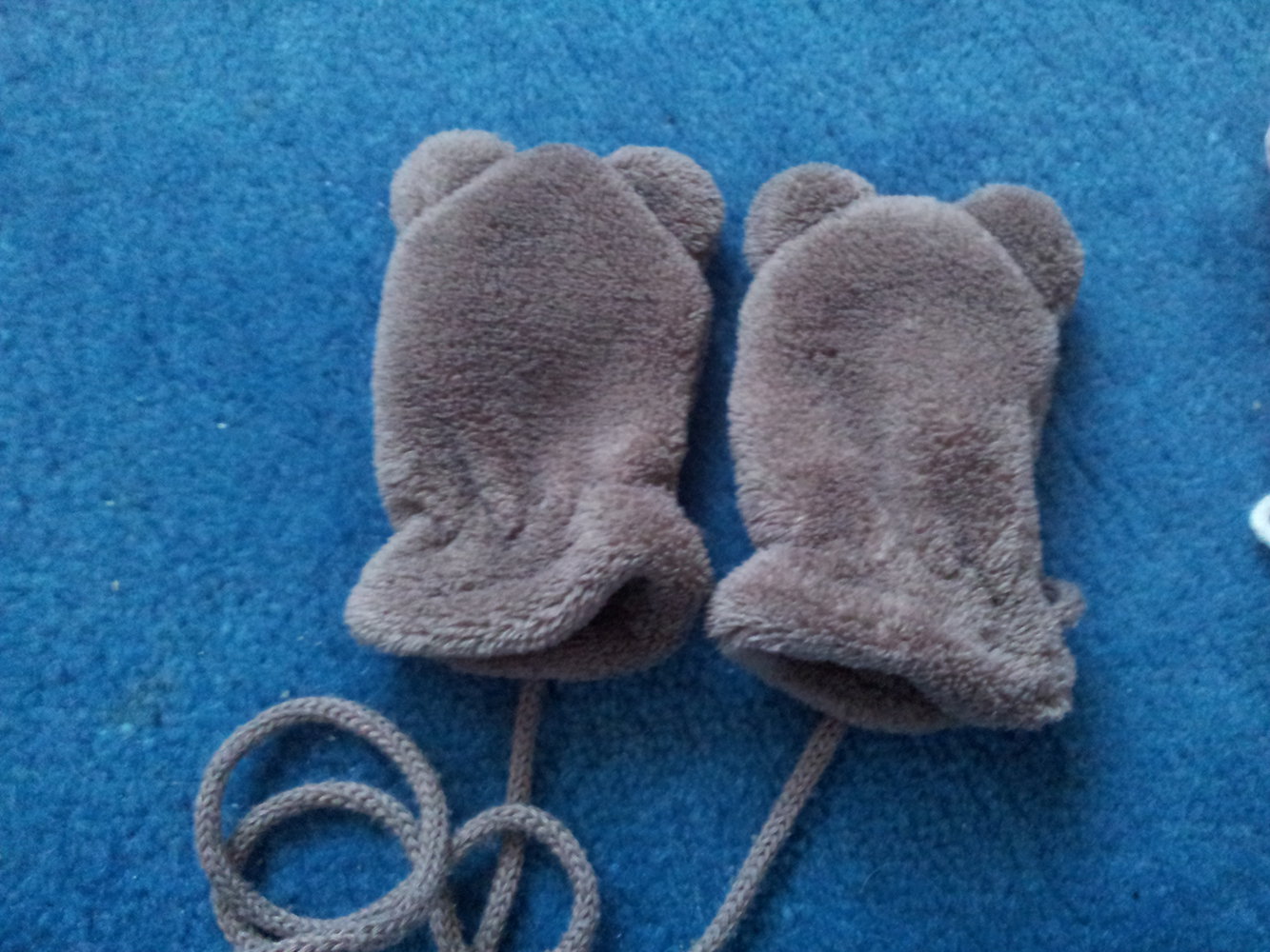 braune Teddy Handschuhe Fäustlinge