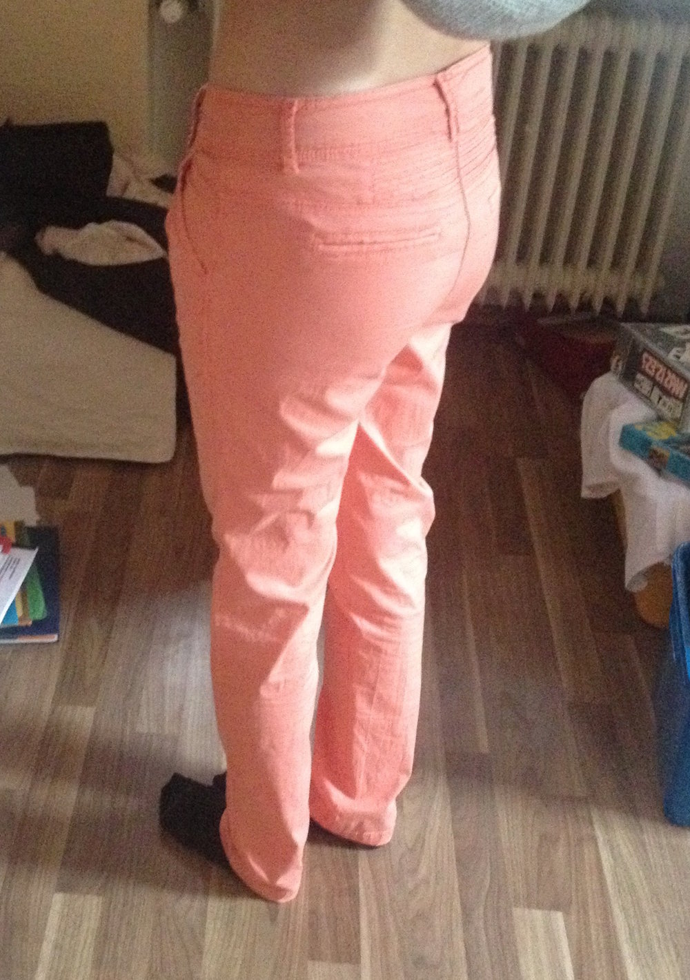 lachsfarbene Chino Hose