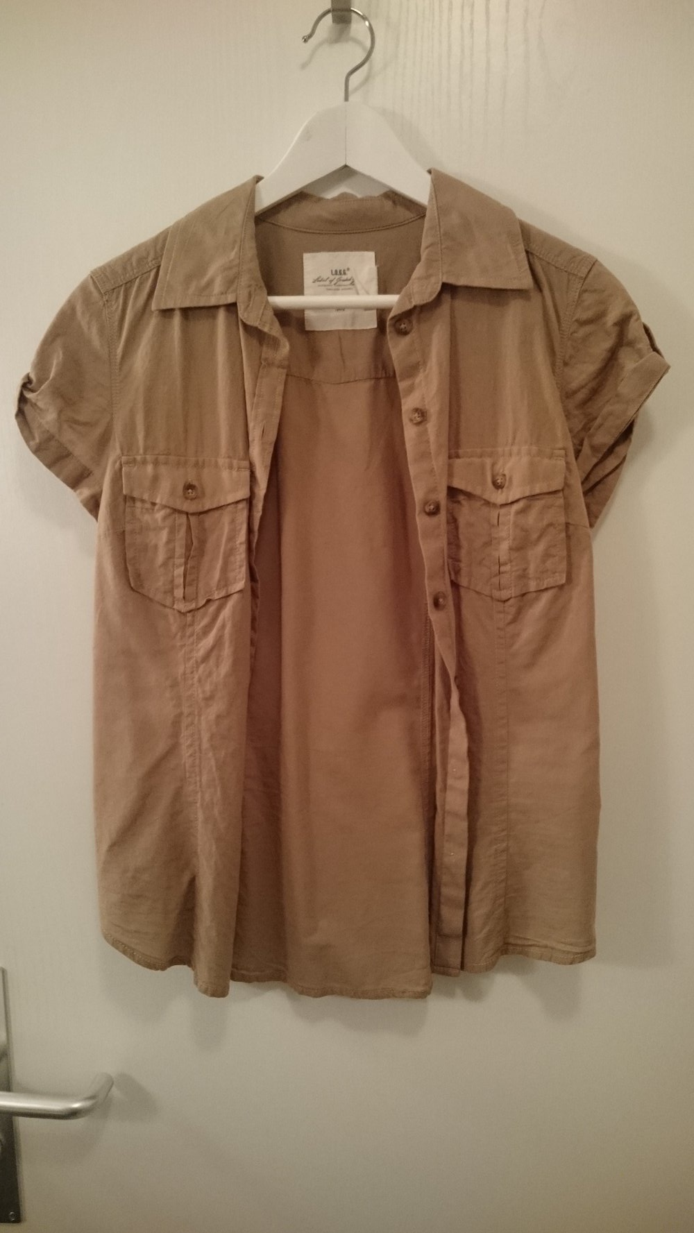 Braune, sportliche Bluse