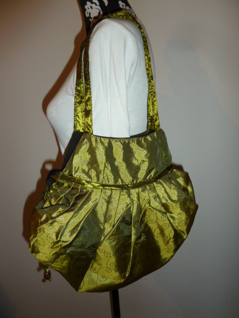 Tasche Beutel / Thailand / grün / auffällig / Glitzer / Stoff