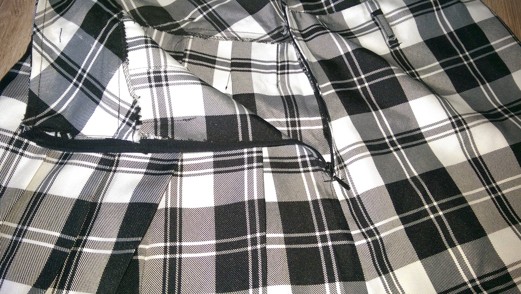 schwarz-weiß karierter Rock S-M, Schottenrock 